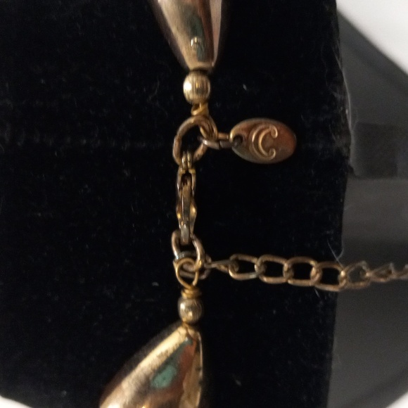 Red Gold Braided Seed Bead Tribal Neckless W/Gold Metal Accent - Picture 4 of 4